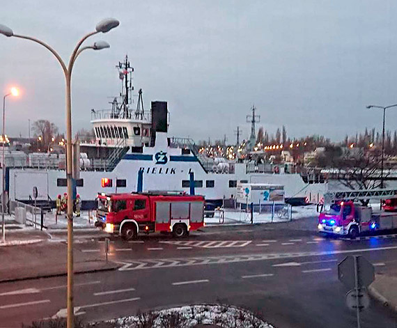 Pracownik miesica zasn w pracy. Obudzili go straacy