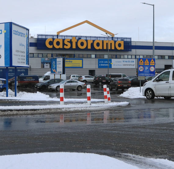 Ju wkrtce Castorama ruszy z budow w winoujciu? Na placu budowy stany kontenery