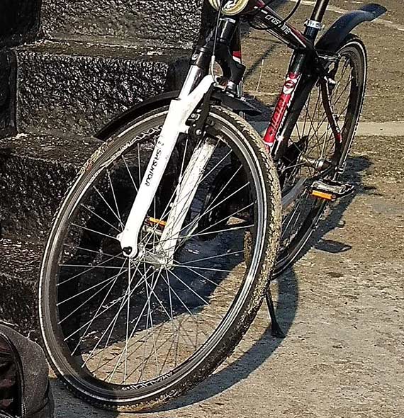 Skradziono rower kuriera DPD