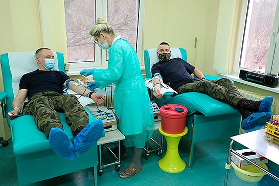 onierze z 8.FOW oddali krew