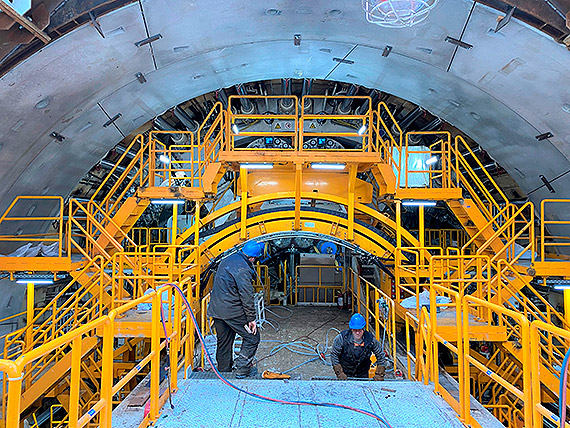 Tunel pod Świną. Pierwszy metr „Wyspiarka” ma już za sobą