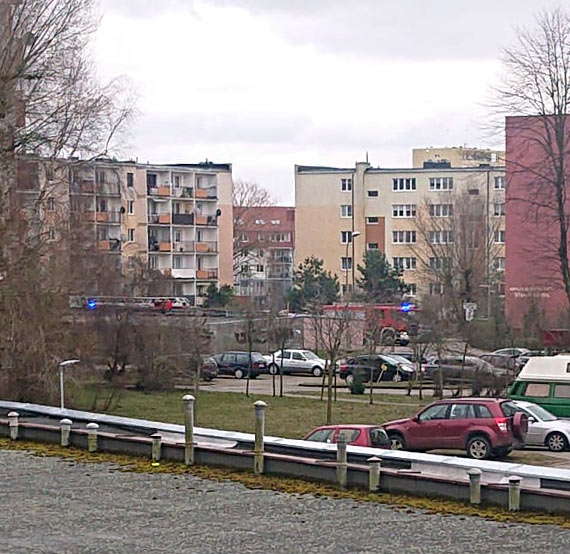 Wezwali pomoc do mczyzny, ktrego nie byo w mieszkaniu