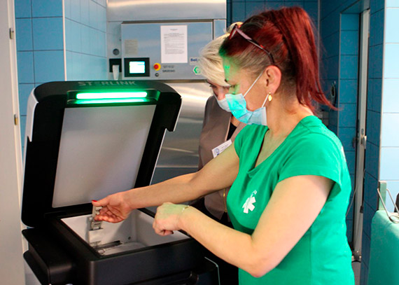Szpital ma nowy sprzt. To sterylizator plazmowy