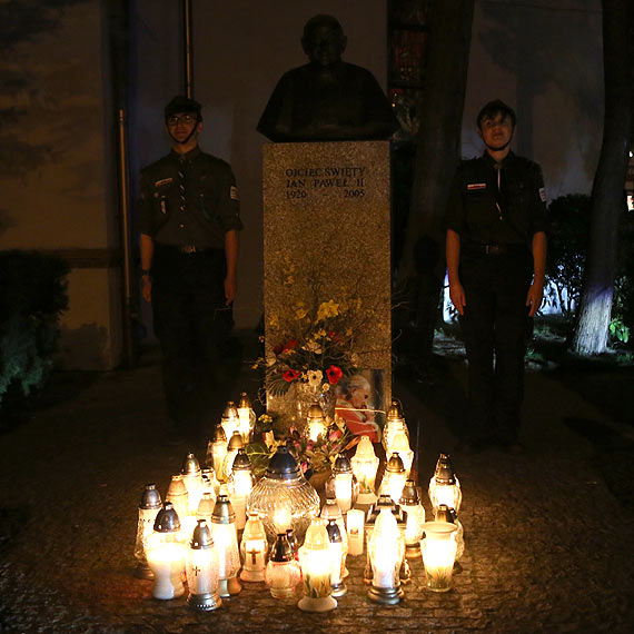 16 lat temu odszed Jan Pawe II