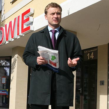 Pozwy posa Nitrasa jeszcze nie gotowe