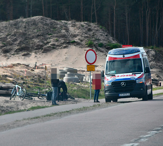 Zasłabł i spadł z roweru. 33 - latek trafił do szpitala
