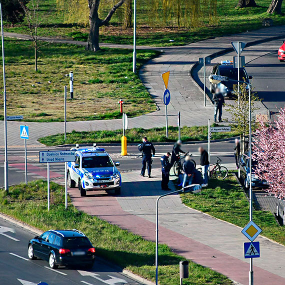 Nastolatek stracił panowanie nad kierownicą - zderzenie rowerzystów