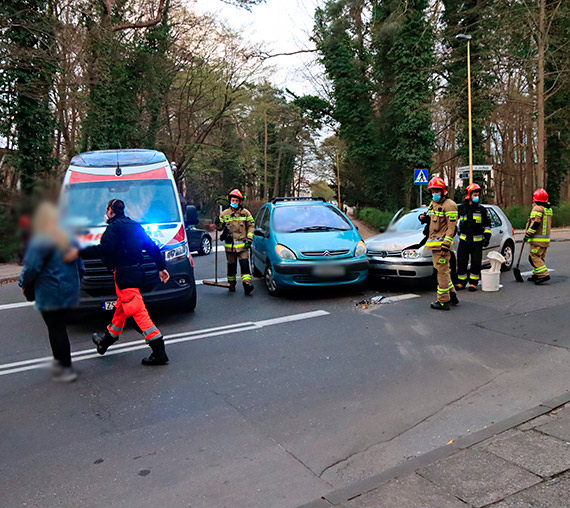 Citroen i Volkswagen zderzyy si na ulicy Matejki 
