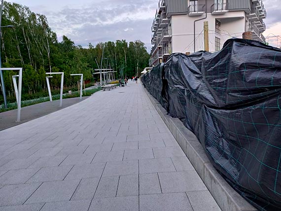Promenadowy wstyd. Czy tak chcemy przyciągnąć długo oczekiwanych gości!?