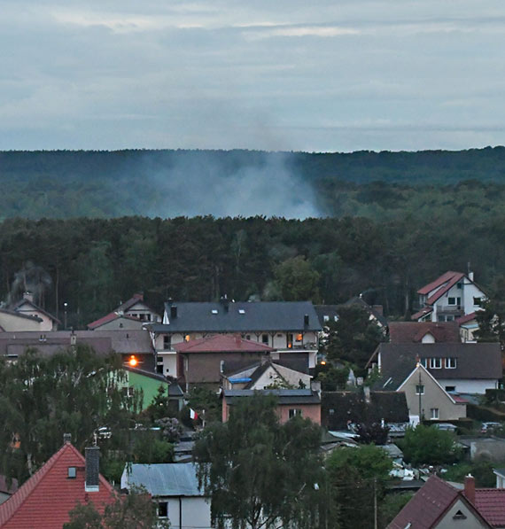 Duo dymu i 2 zastpy straakw na dziakach