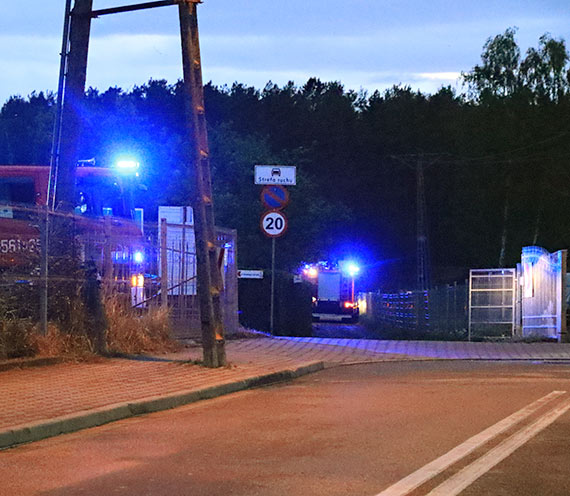 Duo dymu i 2 zastpy straakw na dziakach