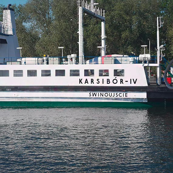 Mieszkaniec: Pywa dodatkowy Karsibr, ale zabierane s tylko betoniarki. Kto wyczarterowa sobie prom? 
