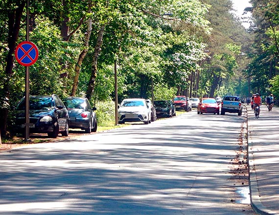 Mieszkaniec-parkingowy bumerang!