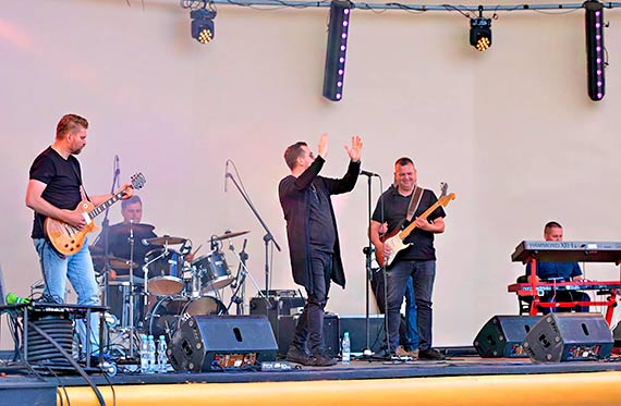 Koncert Marcina Simińskiego zapełnił w niedzielę Muszlę Koncertową