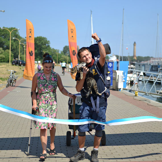 Z Przemyla do winoujcia. Przeszed 1000 km, aby pomc innym