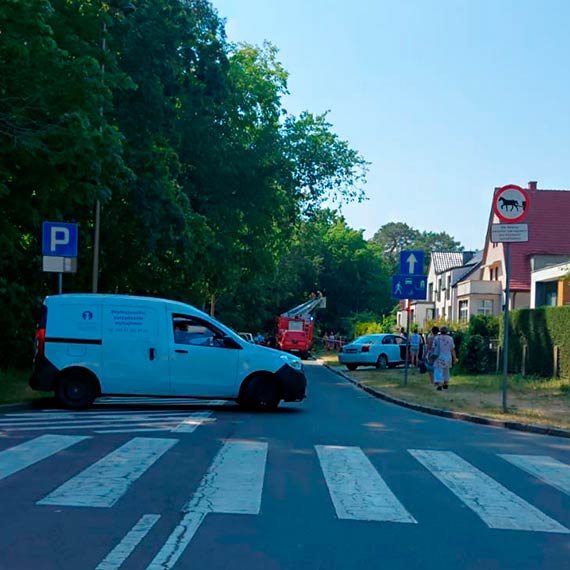 Ga spada na samochd. Na Sienkiewicza przyjechay 4 zastpy stray poarnej