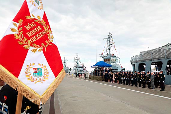 Święto Marynarki Wojennej i podniesienie bandery na H-13 Przemko