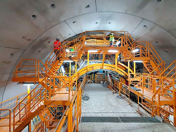 Półmetek drążenia tunelu w Świnoujściu