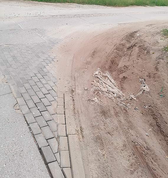 Mieszkaniec: Ulica Kanaowa w rozsypce