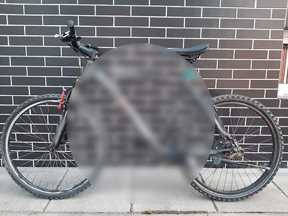 Policjanci poszukują właścicieli przedmiotów