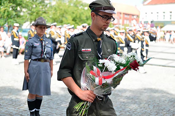 W Święto Wojska Polskiego marynarze 8 Flotylli Obrony Wybrzeża zaprezentowali się na ulicach miasta i zaprosili na pokłady okrętów