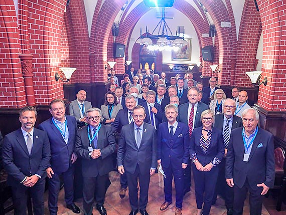 Delegacje czeskiego i polskiego senatu z wizytą na Pomorzu Zachodnim. Ważni goście i ważne sprawy