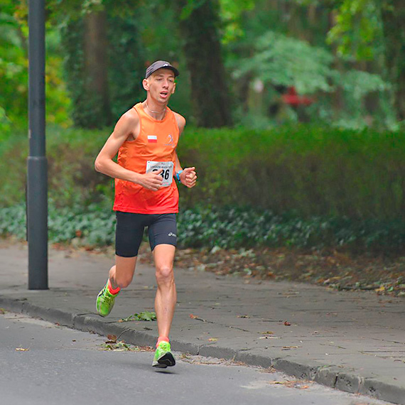 Polacy na najwyszym stopniu podium gwnych biegw! XLI Midzynarodowy Maraton winoujcie – Wolgast, 30 Pmaraton Wolgast oraz V sztafeta winoujcie – Wolgast przechodzi do historii  