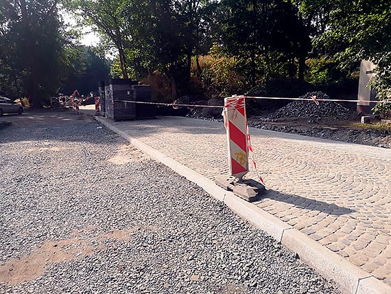 Ulica Jachtowa zmienia się w szlak pieszo-rowerowy