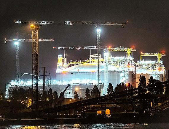 Ronie trzeci zbiornik Terminalu LNG w winoujciu. Nowy zbiornik bdzie wikszy