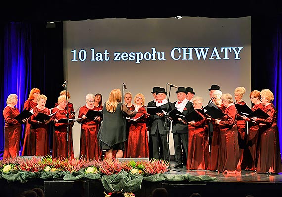 Od dziesięciu lat zachwycają słuchaczy, nie tylko w Świnoujściu. Chór „Chwaty” świętował swój jubileusz na scenie MDK