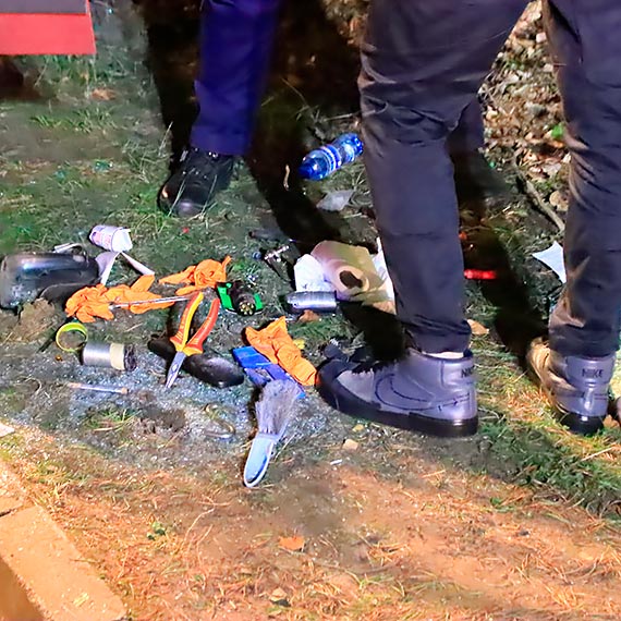 Policja poszukuje midzyzdrojskiego Rambo. Ranny oddali si z miejsca wypadku! Moe by uzbrojony! Zobacz film!