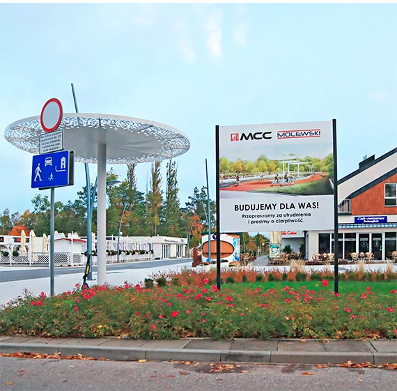 Z jednego miejsca tablica reklamowa zniknęła, ale w drugim nadal stoi! Urzędniku wstań od biurka i zobacz co się dzieje w mieście!