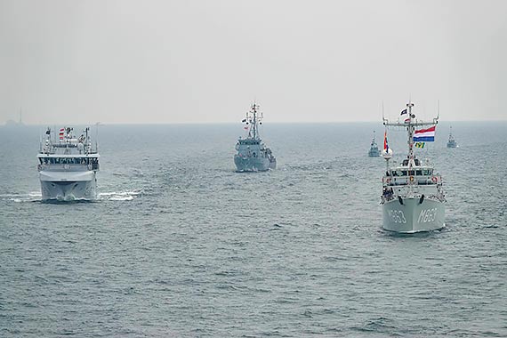PKW Morze Północne z okrętami NATO w Świnoujściu