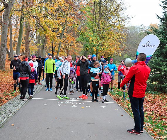 Poprawiali kondycje na parkrunie