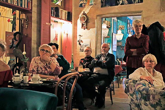 Listopadowe wspominki Klubu Literackiego „Na Wyspie”