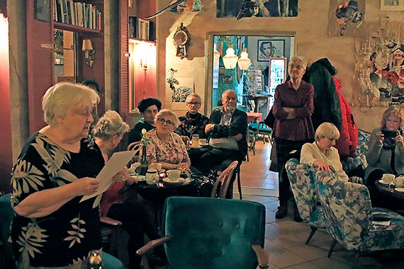 Listopadowe wspominki Klubu Literackiego „Na Wyspie”