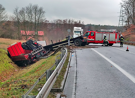 miertelny wypadek na DK3 za Midzyzdrojami. Nie yje kierowca audi! Zobacz film!