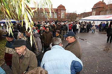 Nie tylko strzelają...