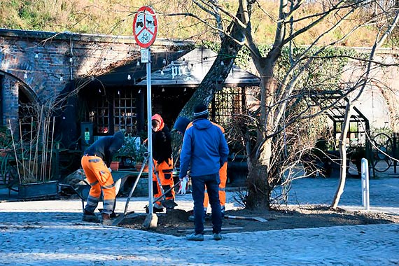 Ulica Jachtowa. Dla pieszych, rowerzystów i zmotoryzowanych