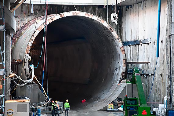 Przez COVID-19. Opóźnienie w budowie tunelu pod Świną