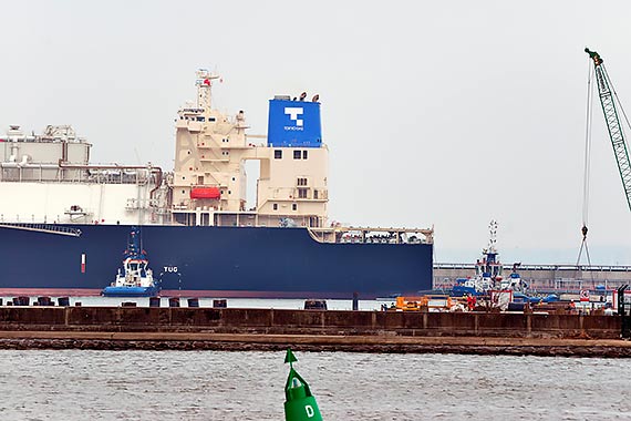 150 dostawa gazu do terminalu LNG. Japoski gazowiec przypyn do winoujcia z USA