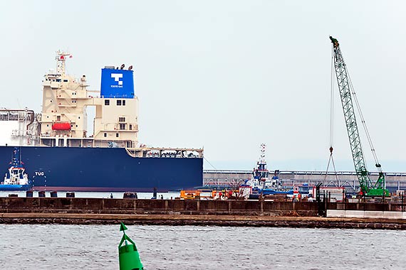 150 dostawa gazu do terminalu LNG. Japoski gazowiec przypyn do winoujcia z USA