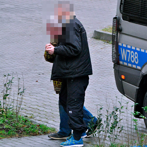 Twierdzi, e pobi go kolega z ktrym pi alkohol. Wezwa policj