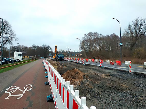 Świnoujście. Tak powstaje konstrukcja pod jezdnię w tunelu