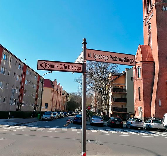 Mieszkaniec: Drogowskazy wprowadzają w błąd!