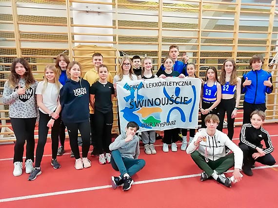Dawid Pecyna Halowym Mistrzem Województwa w biegu na 600m