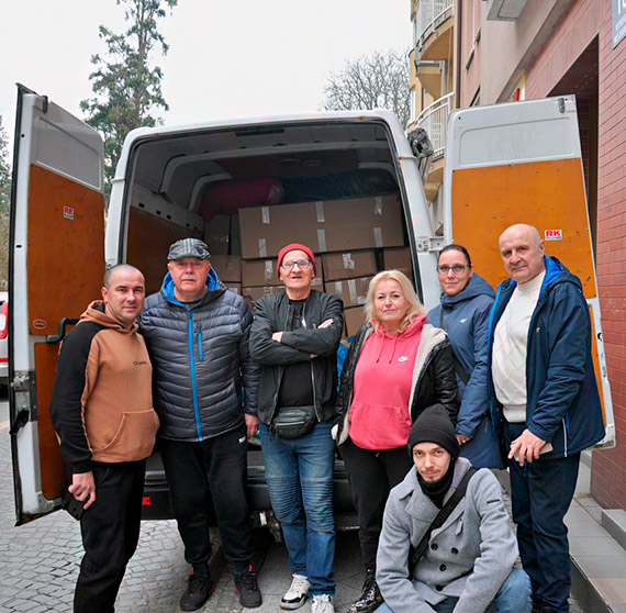(Materiał organizatora) Transport darów wyjechał do Truskawca