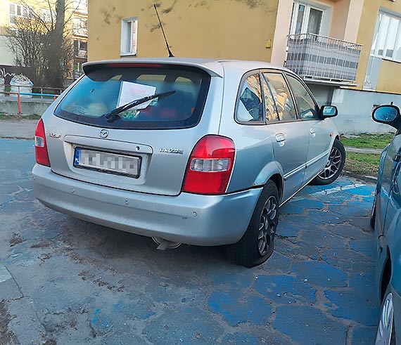 Mieszkaniec - W kolejce na zomowisko!