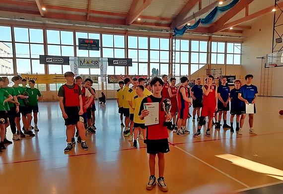 Szkoa Podstawowa nr 6 w pfinale Mistrzostw Wojewdztwa w Pice Koszykowej Chopcw w ramach IMS