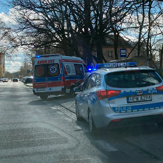 Taksówka potrąciła 13 - latkę